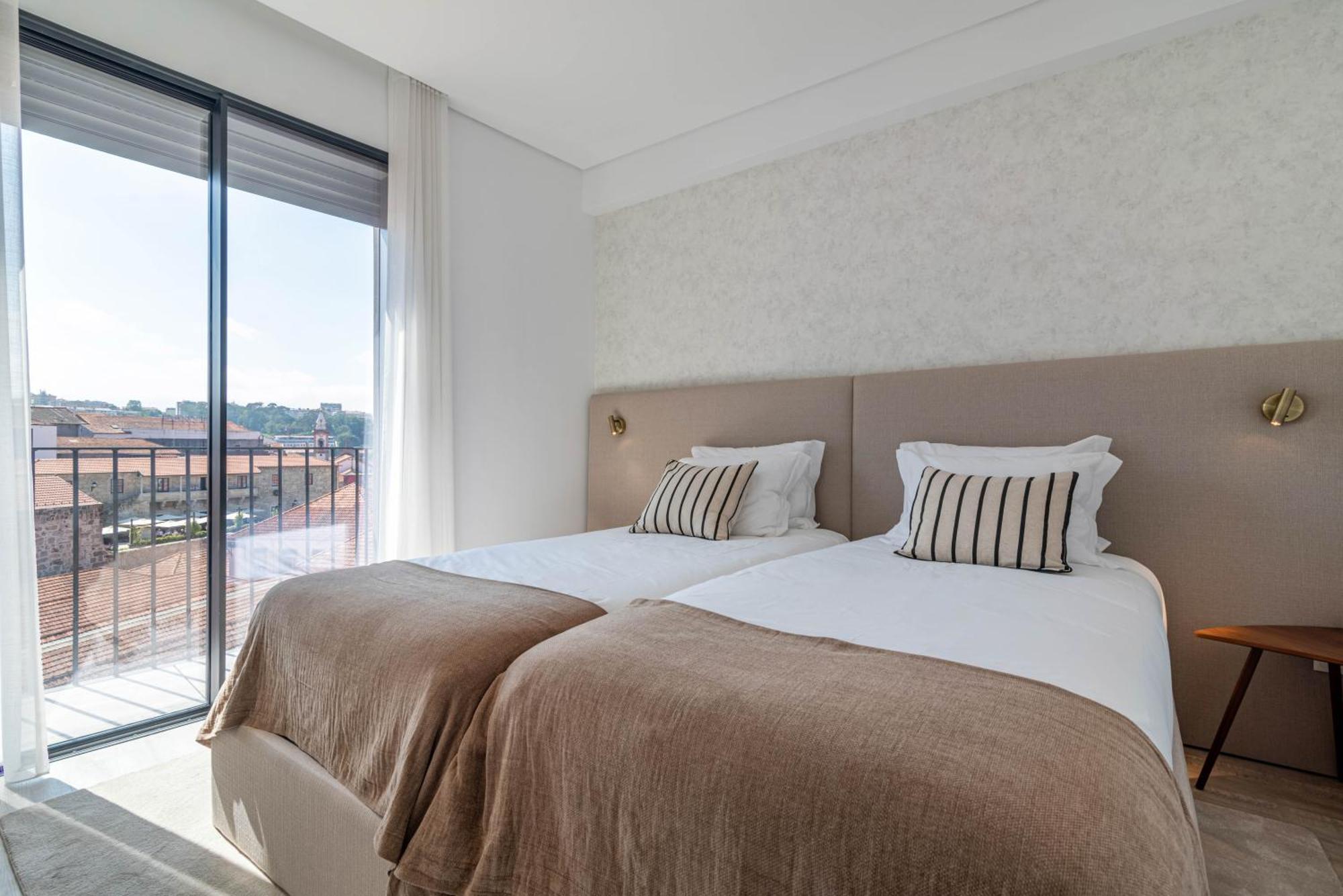 Dom Luis Flats Apartment บีลาโนวาเดกายา ภายนอก รูปภาพ