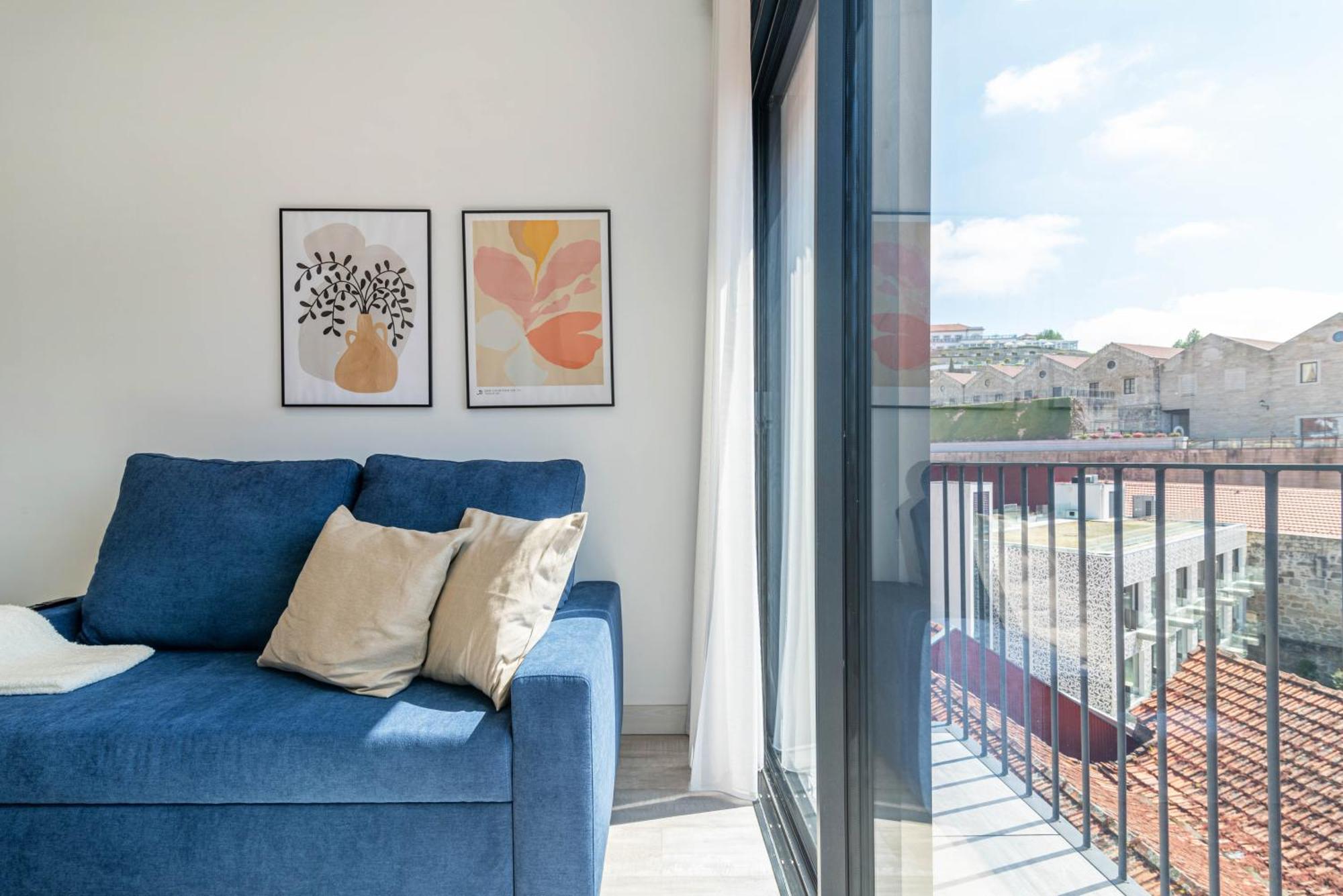 Dom Luis Flats Apartment บีลาโนวาเดกายา ภายนอก รูปภาพ