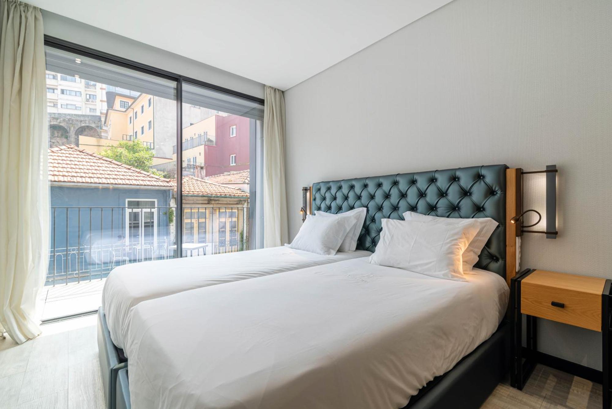 Dom Luis Flats Apartment บีลาโนวาเดกายา ภายนอก รูปภาพ