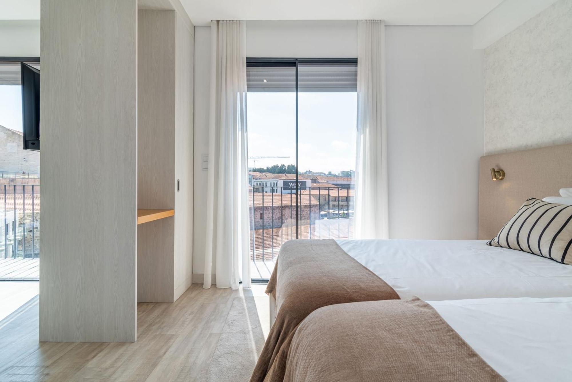 Dom Luis Flats Apartment บีลาโนวาเดกายา ภายนอก รูปภาพ
