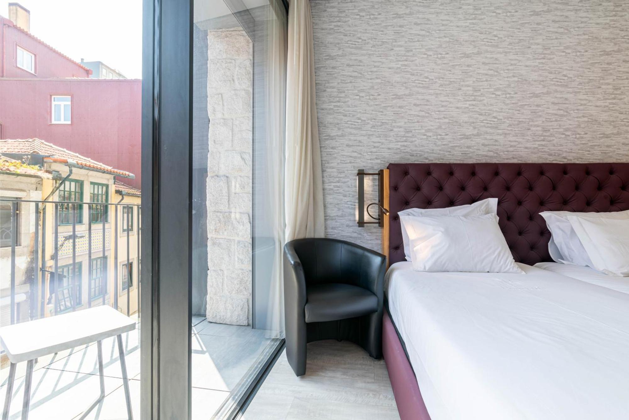 Dom Luis Flats Apartment บีลาโนวาเดกายา ภายนอก รูปภาพ
