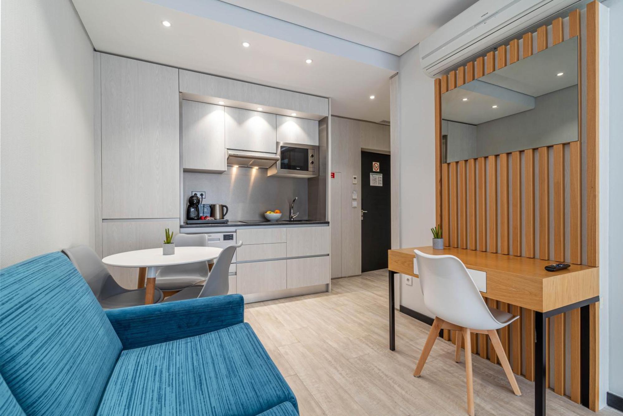 Dom Luis Flats Apartment บีลาโนวาเดกายา ภายนอก รูปภาพ