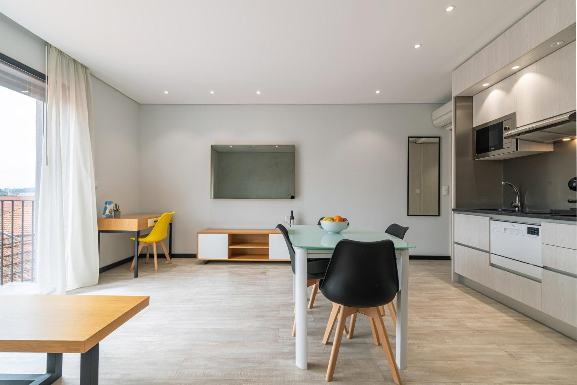 Dom Luis Flats Apartment บีลาโนวาเดกายา ภายนอก รูปภาพ