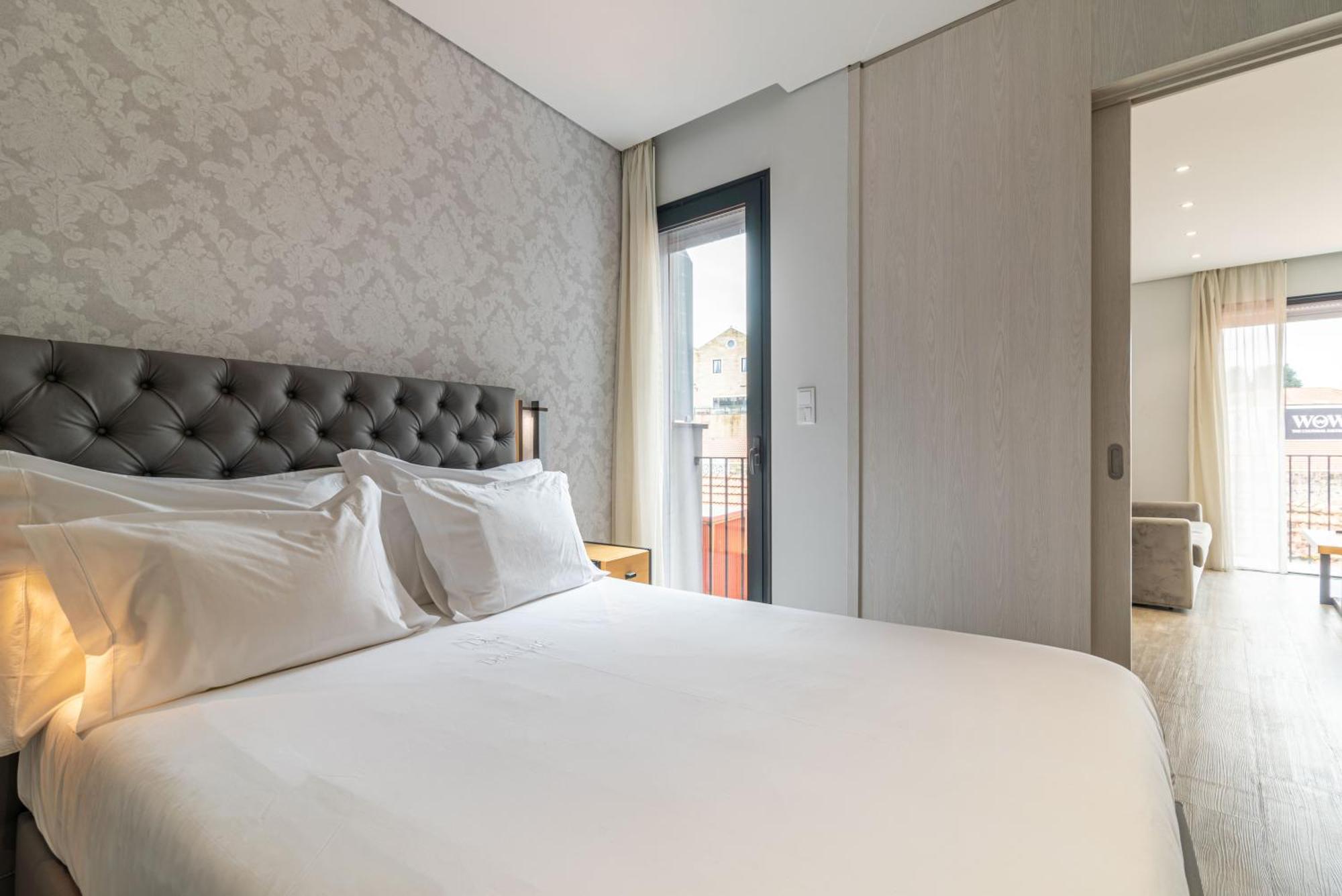 Dom Luis Flats Apartment บีลาโนวาเดกายา ภายนอก รูปภาพ
