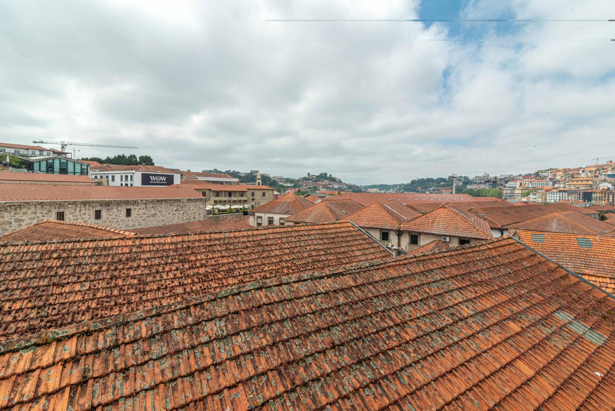 Dom Luis Flats Apartment บีลาโนวาเดกายา ภายนอก รูปภาพ